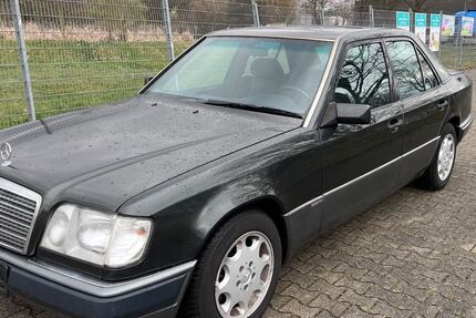 Mercedes-Benz E 200 221.500 km 5.250 &euro; Lohfelden 34253