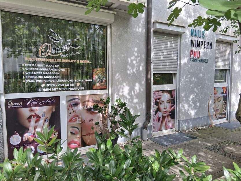 Gewerbeeinheit für Praxis oder Ladengeschäft zimmer