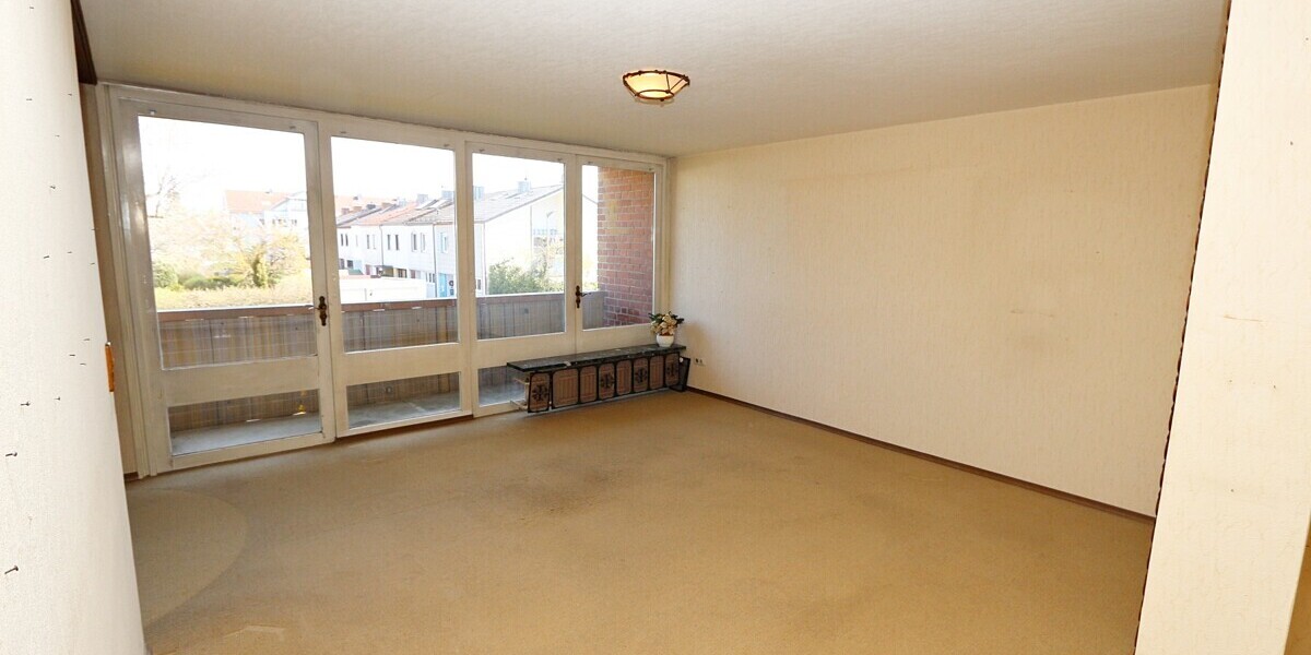 * Blick ins Grüne * ruhige 2-Zimmer-Wohnung * 2 sonnige Balkone * 1 Stellplatz * zentrumsnah * - Etagenwohnung Germering | Angebot:26677727