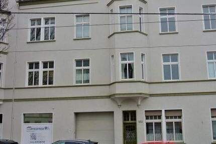 Wohnung Mülheim an der Ruhr Mitte-Ost - 4 Zimmer, 93 m&sup2;, 665&euro; | Angebot:24689410