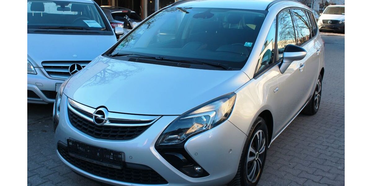 Opel Zafira 230.000 km 3.990 € Berlin 12347