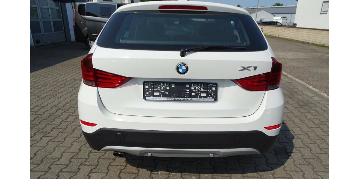 BMW X1 1.8l i sDrive, Steptronic, Sitzheizung, PDC hin 154.921 km 8.690 € Rodgau 63110