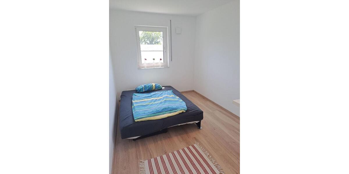 Doppelhaushälfte Aholfing - 5 Zimmer, 118 m&sup2;, 1.200&euro; | Angebot:25310740