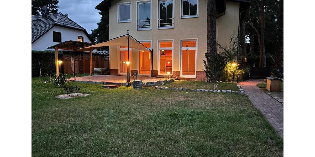 Einfamilienhaus Neuenhagen bei Berlin - 8 Zimmer, 212 m&sup2;, 3.250&euro; | Angebot:25049650