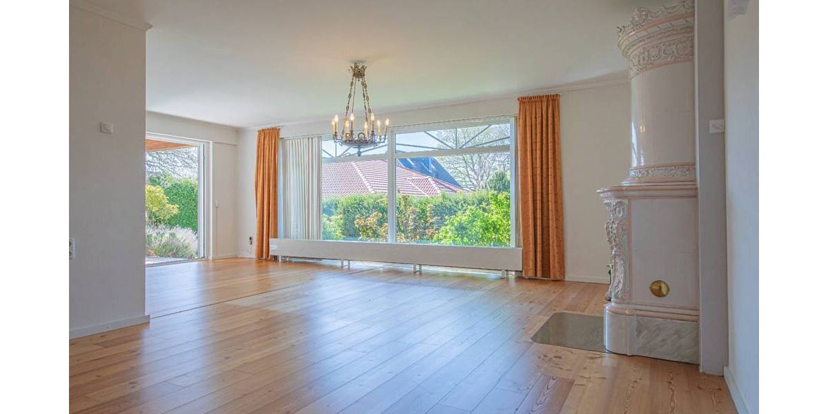 Einfamilienhaus Laboe - 7 Zimmer, 161 m&sup2;, 519.000&euro; | Angebot:26451409