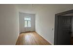 Stilvolle 3-Raum-Wohnung mit modernem Bad & Altbaucharme