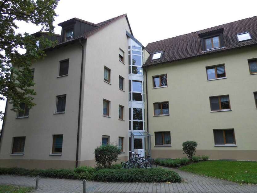Wohnung zum Kaufen in Kamenz 75.000 € 53.5 m²
