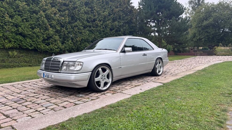Mercedes-Benz 320 247.000 km 23.500 € Lauschgrün 08491