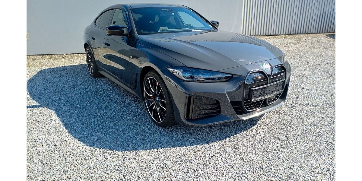 BMW i4 10.500 km 48.400 &euro; Wallersdorf 94522