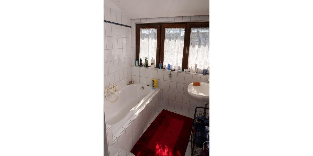Mehrfamilienhaus, Wohnhaus Herrenberg - 12 Zimmer, 200 m&sup2;, 690.000&euro; | Angebot:26829253