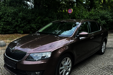 Skoda Octavia 93.000 km 10.500 &euro; Berlin 10783