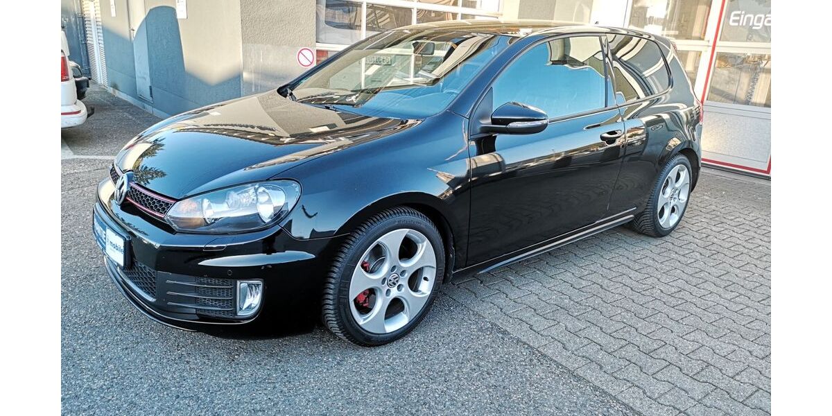 VW Golf 106.000 km 9.900 &euro; Ofterdingen 72131