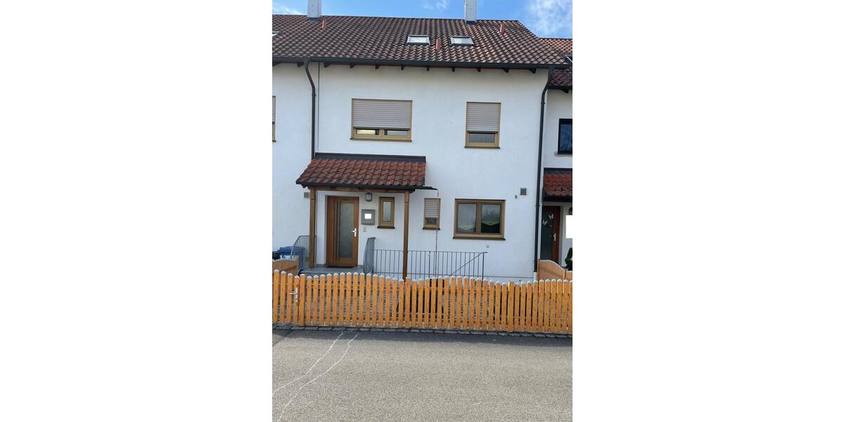 Reihenhaus Dillingen an der Donau - 6 Zimmer, 145 m&sup2;, 465.000&euro; | Angebot:26759968