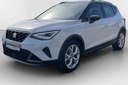 Seat Arona 28.430 km 22.890 &euro; Eisfeld 98673