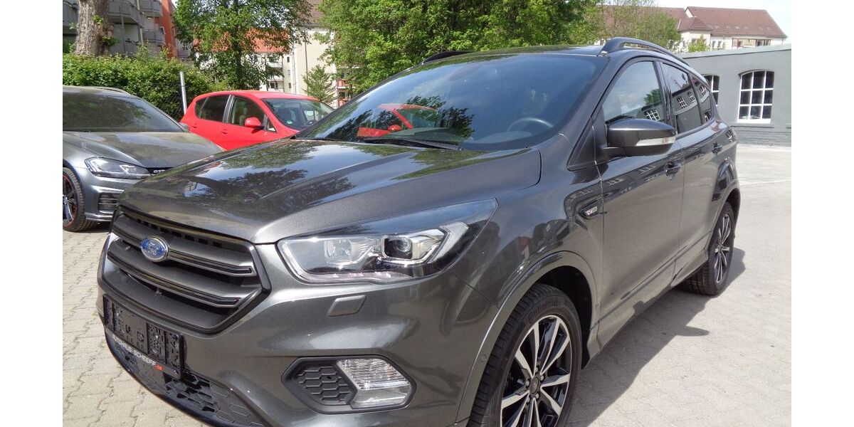 Ford Kuga 72.500 km 14.490 &euro; Zwickau 08058