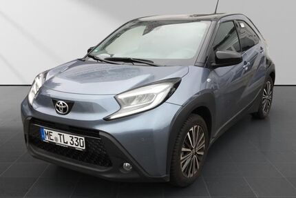 Toyota Aygo (X) 5.200 km 15.489 &euro; Velbert 42549