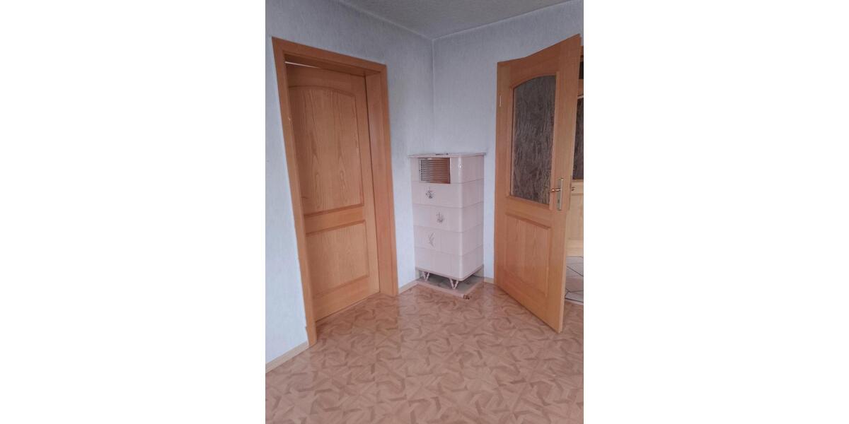 Einfamilienhaus Spaichingen - 6 Zimmer, 150 m&sup2;, 1.700&euro; | Angebot:26399279