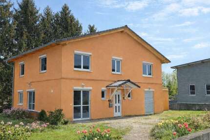 Haus Ochsenhausen - 6 Zimmer, 177 m&sup2;, 480.000&euro; | Angebot:24522393