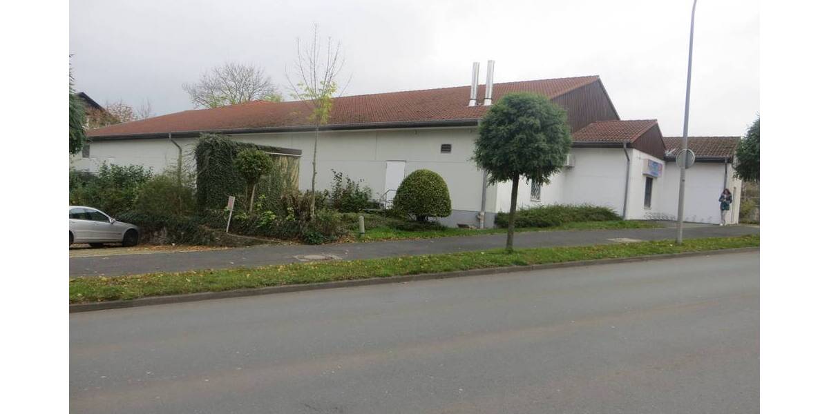 Gewerbeobjekt Schieder-Schwalenberg Schieder - 1 Zimmer, 110 m&sup2;, 1.000&euro; | Angebot:25703068