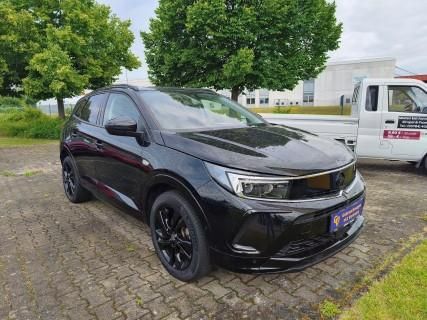 Opel Grandland (X) 24.793 km 25.990 &euro; Schneeberg 08289