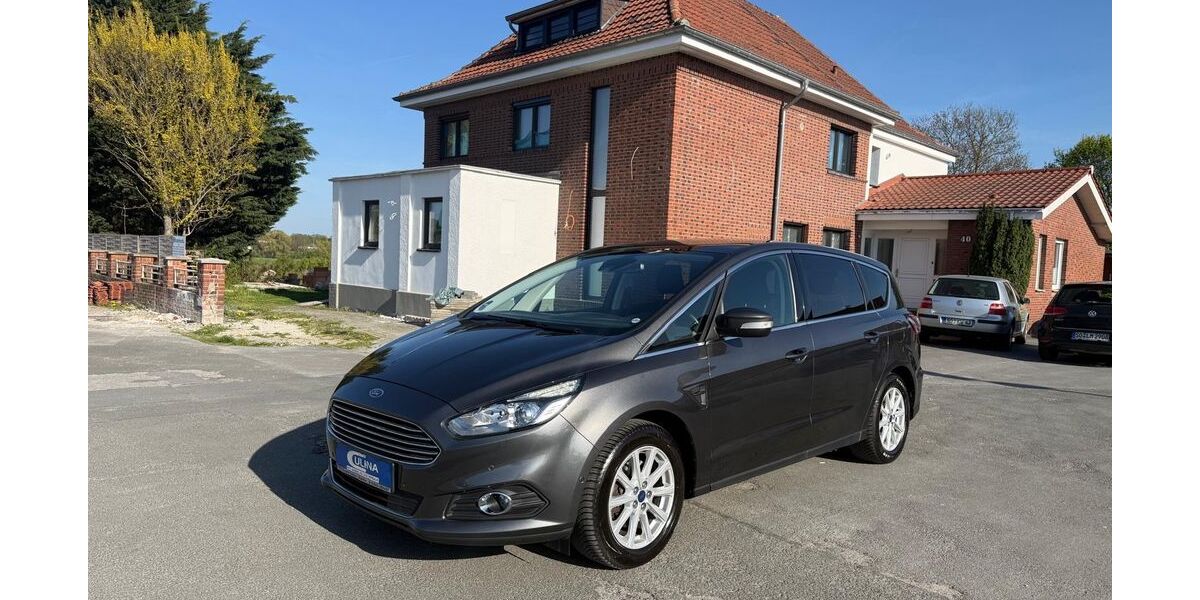 Ford S-Max 150.000 km 9.900 &euro; Erwitte 59597