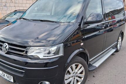 VW T5 Transporter 205.000 km 17.500 &euro; Köln 51105