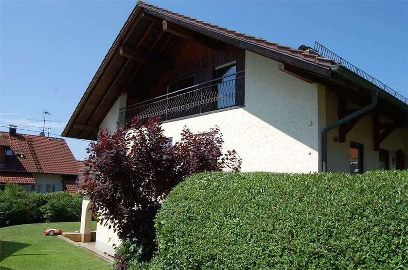 Haus zum Kaufen in Frickingen 650.000 € 250 m²