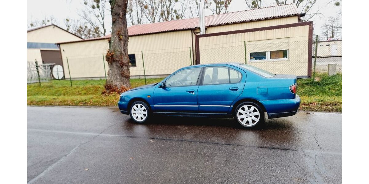 Nissan Primera 182.332 km 800 € Berlin 13629