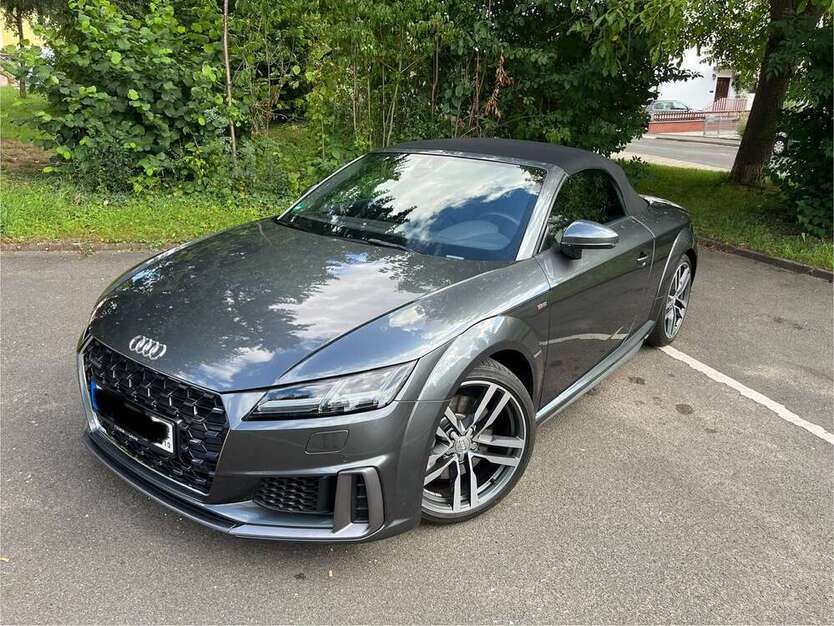 TT