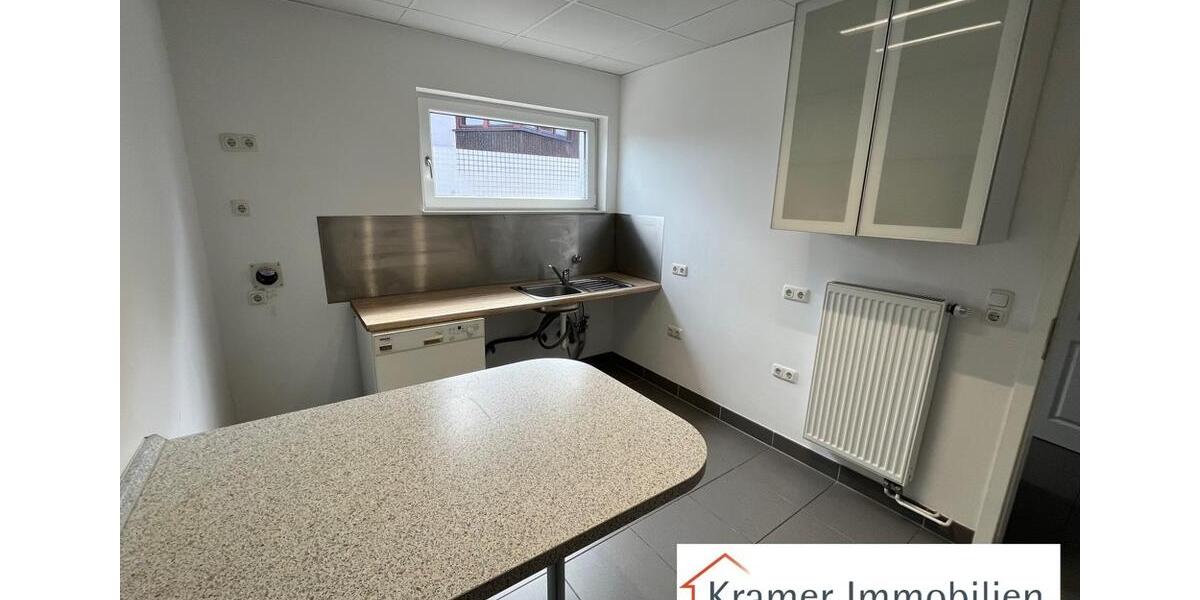 Gewerbeobjekt Varel - 1.200&euro; | Angebot:24677516