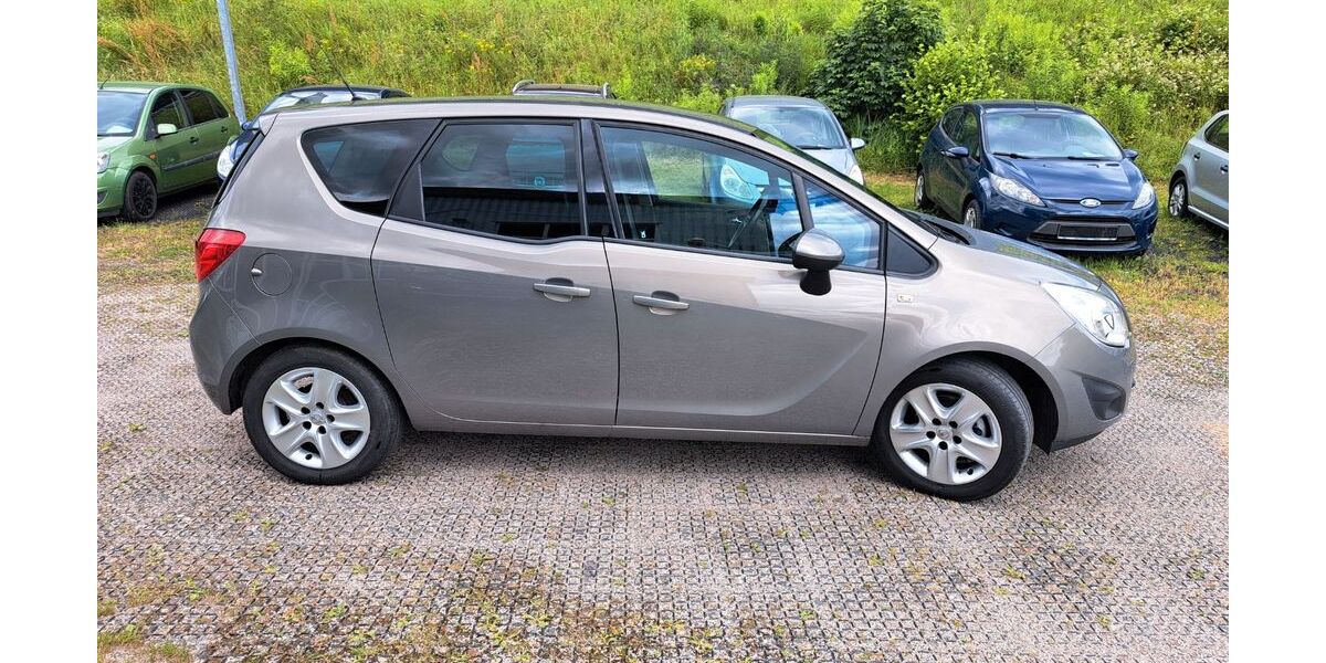 Opel Meriva 128.800 km 3.500 &euro; Uhlstädt-Kirchhasel 07407