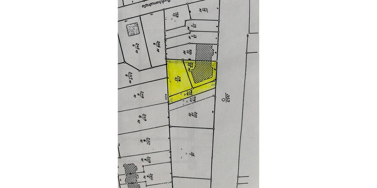Etagenwohnung Halberstadt - 3 Zimmer, 87 m&sup2;, 109.000&euro; | Angebot:25614529