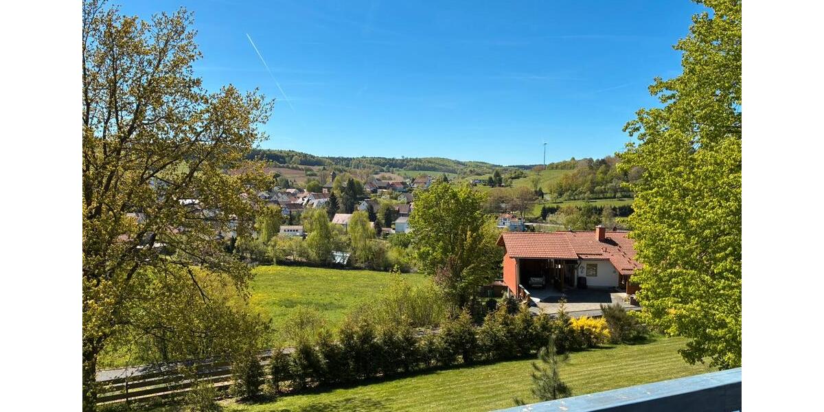 Einfamilienhaus Bad Hersfeld - 9 Zimmer, 180 m&sup2;, 299.000&euro; | Angebot:27081695