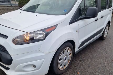 Ford Tourneo Connect 202.200 km 5.200 € Köln 50969