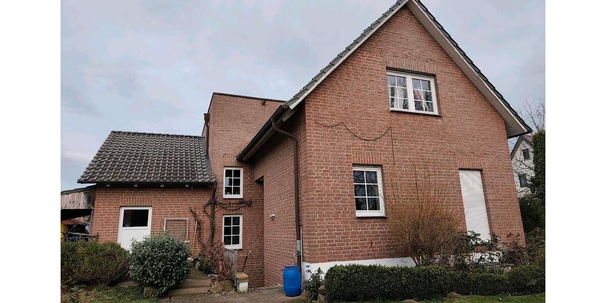 Einfamilienhaus Northeim - 9 Zimmer, 250 m&sup2;, 350.000&euro; | Angebot:25614325