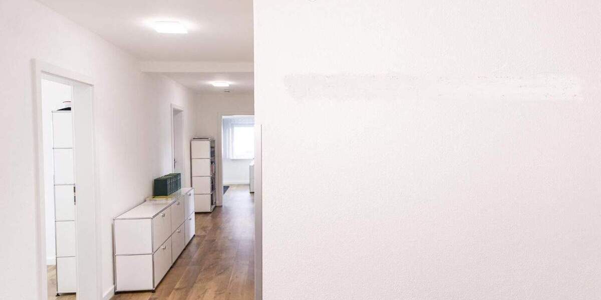 Gewerbeobjekt Villingen-Schwenningen Schwenningen - 390.000&euro; | Angebot:25685848