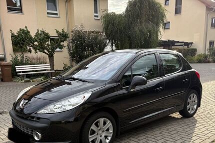 Peugeot 207 113.500 km 3.999 € Heidelberg 69117
