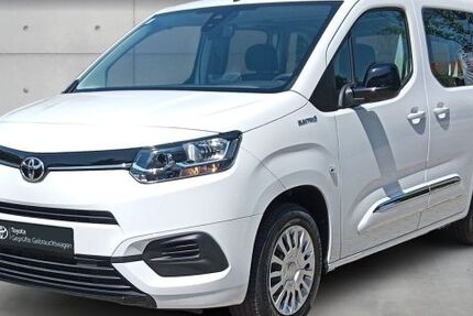 Toyota Proace City 27.361 km 24.990 &euro; Pirna 01796