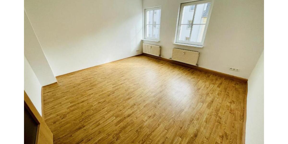 3 Raum Wohnung mit Balkon, modernen Bad mit Wanne & Dusche. - Etagenwohnung Gera Alt-Bieblach | Angebot:26876253