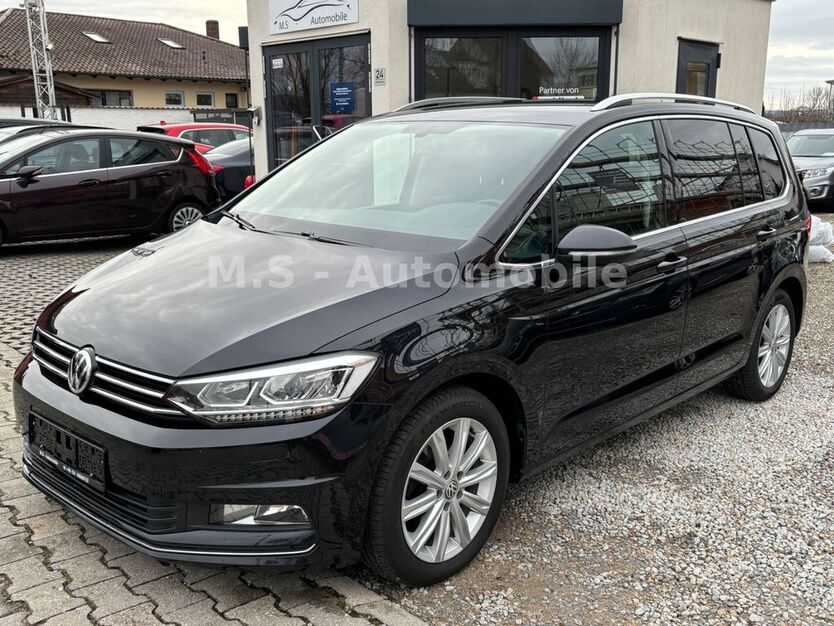 VW Touran 163.000 km 19.150 € Cham 93413