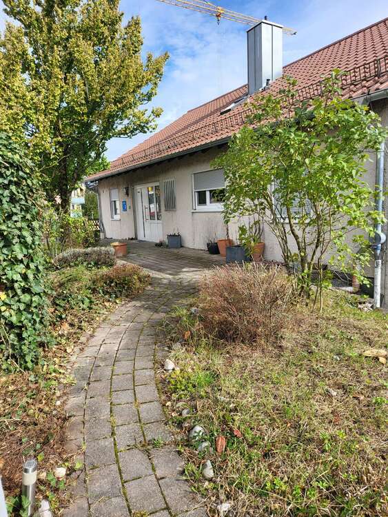 Haus zum Kaufen in Waldenburg 499.000 € 241 m²