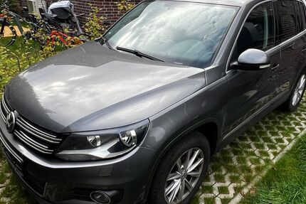 VW Tiguan 165.000 km 14.499 &euro; Emsdetten 48282