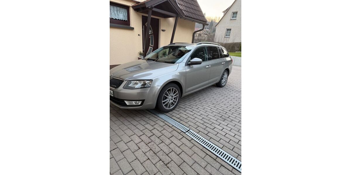 Skoda Octavia 144.000 km 9.300 &euro; Steinbach-Hallenberg 98587