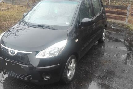 Hyundai i10 107.000 km 2.300 &euro; Bietigheim-Bissingen 74321