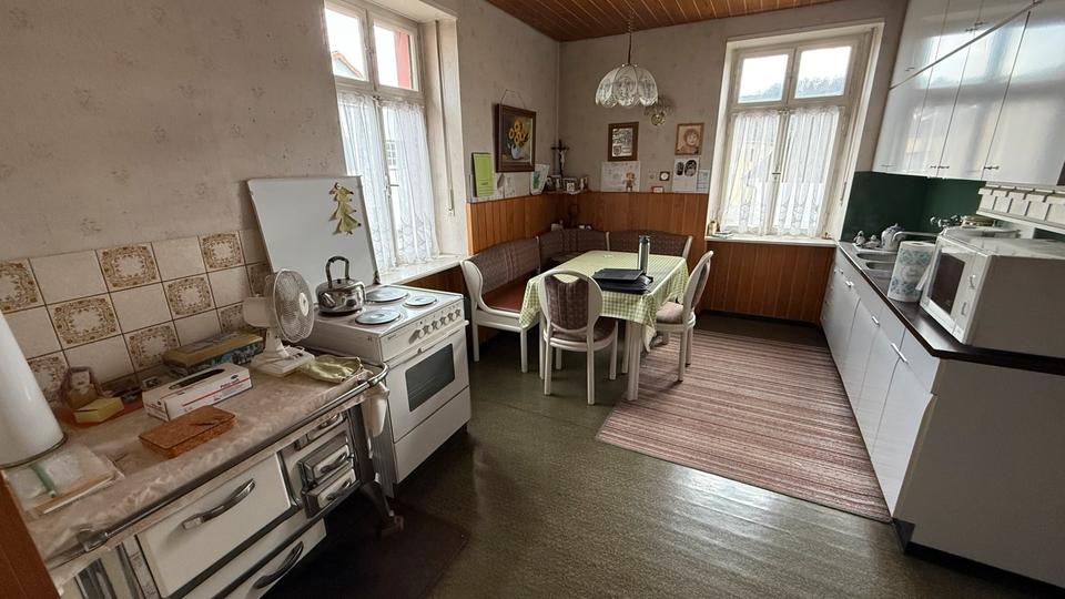Einfamilienhaus Blieskastel - 6 Zimmer, 145 m&sup2;, 119.000&euro; | Angebot:27092515