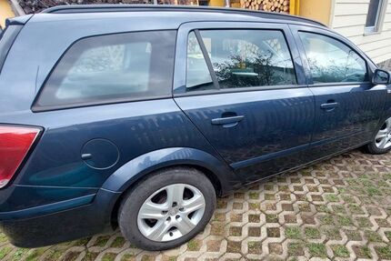 Opel Astra 175.000 km 2.500 &euro; Naila 95119