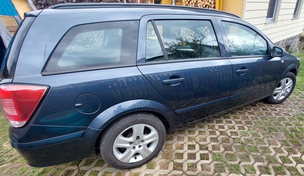Opel Astra 175.000 km 2.500 &euro; Naila 95119