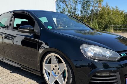 VW Golf 135.100 km 7.999 &euro; Neresheim 73450