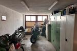 Reihenhaus Waltershausen - 10 Zimmer, 160 m&sup2;, 185.000&euro; | Angebot:23055934
