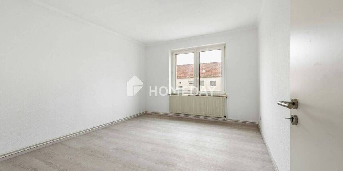 Etagenwohnung Genthin - 3 Zimmer, 65 m&sup2;, 59.000&euro; | Angebot:26290246